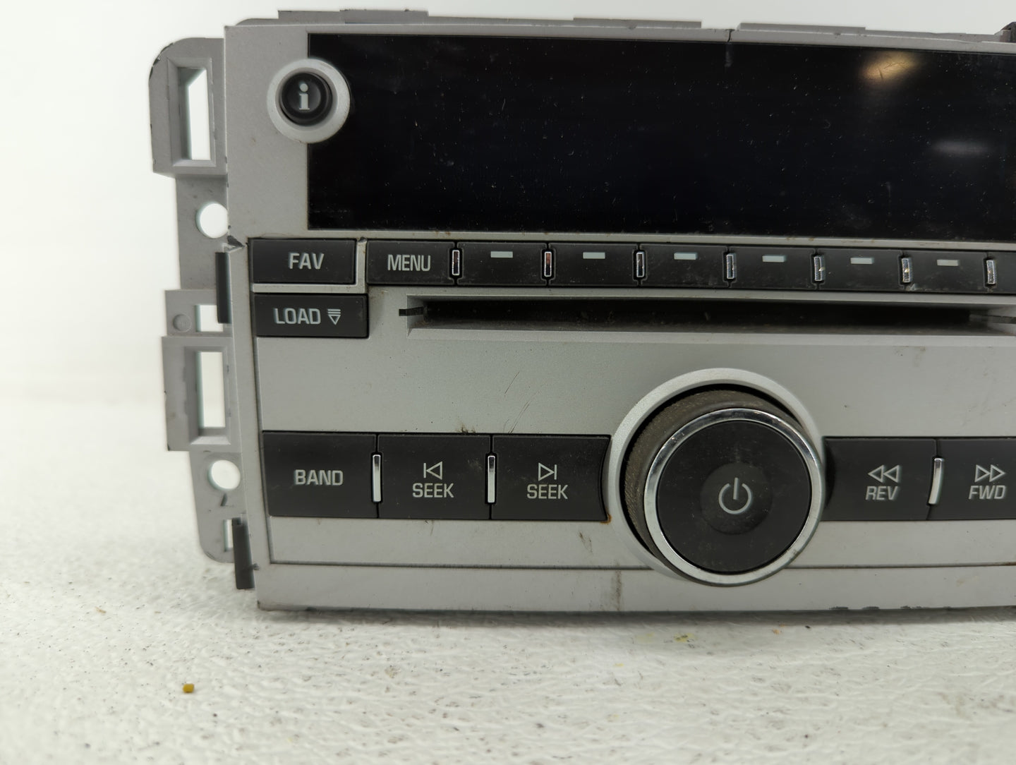 2008 Chevrolet Equinox Radio AM FM Cd Player Receiver Replacement P/N:25887900 Fits OEM Used Auto Parts - Oemusedautoparts1.
