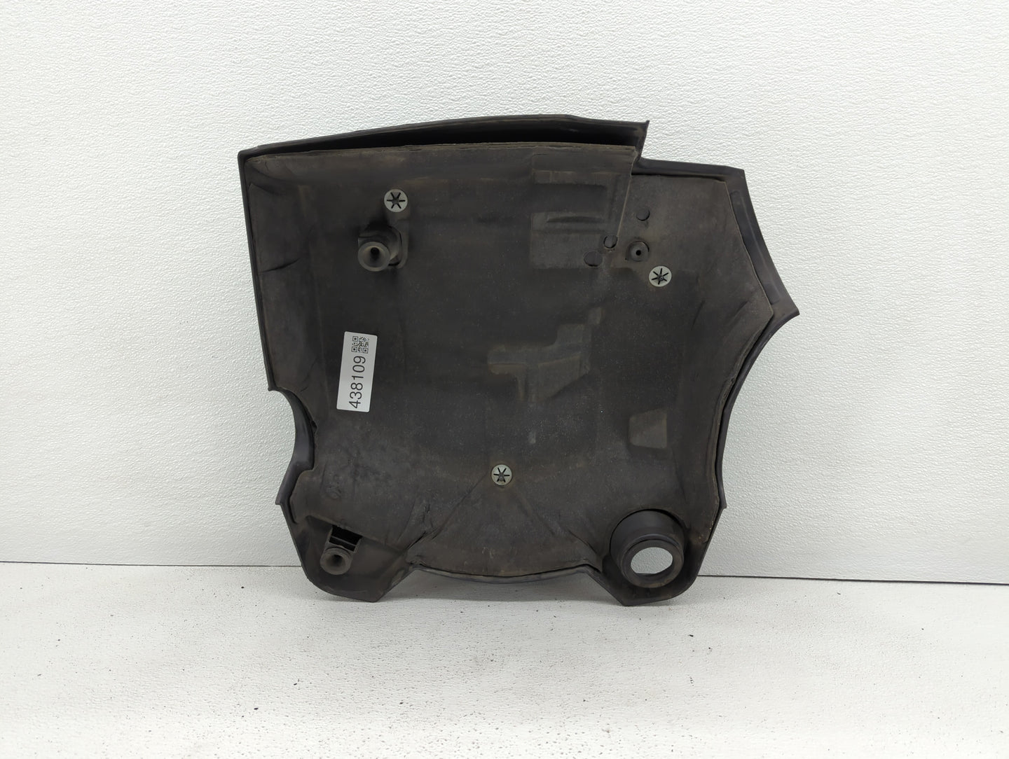 2008 Chevrolet Equinox Engine Cover - Oemusedautoparts1.com