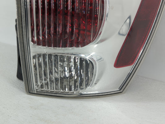 2005-2009 Chevrolet Equinox Tail Light Assembly Passenger Right OEM P/N:5480779 Fits Fits 2005 2006 2007 2008 2009 OEM Used Auto Parts