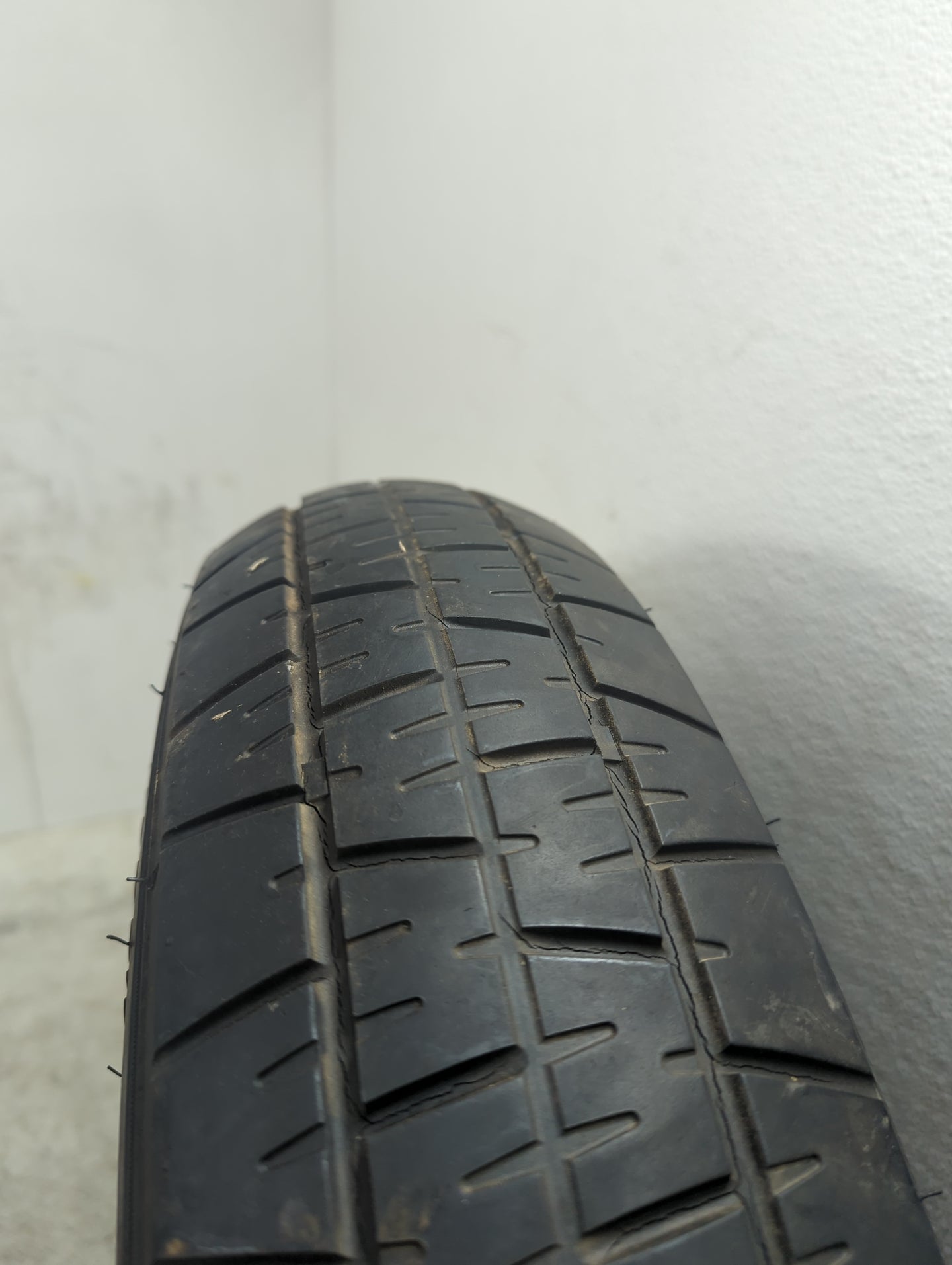2005-2009 Chevrolet Equinox Spare Donut Tire Wheel Rim Oem 5033390 - Oemusedautoparts1.com