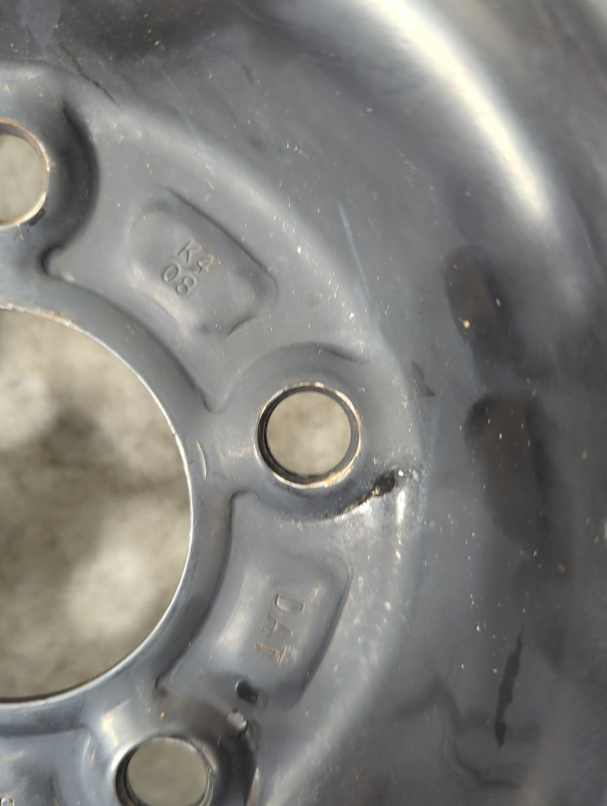 2005-2009 Chevrolet Equinox Spare Donut Tire Wheel Rim Oem 5033395 - Oemusedautoparts1.com
