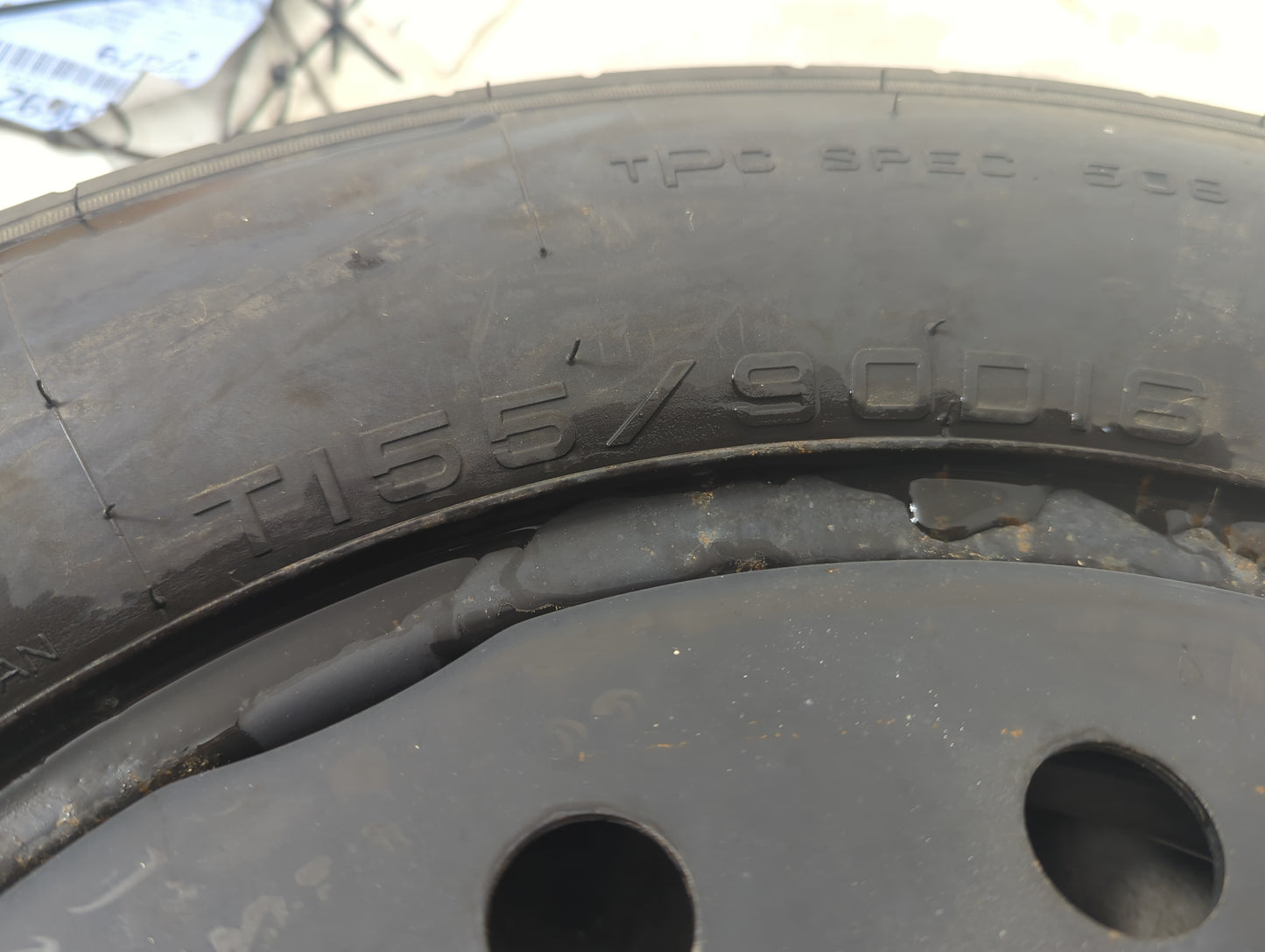 2005-2009 Chevrolet Equinox Spare Donut Tire Wheel Rim Oem 5033395 - Oemusedautoparts1.com