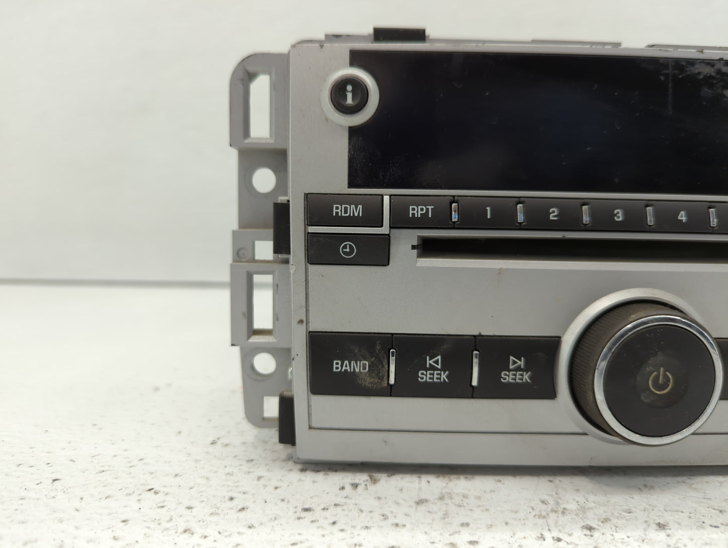 2008 Chevrolet Equinox Radio AM FM Cd Player Receiver Replacement P/N:25956995 25854783 Fits OEM Used Auto Parts - Oemusedau