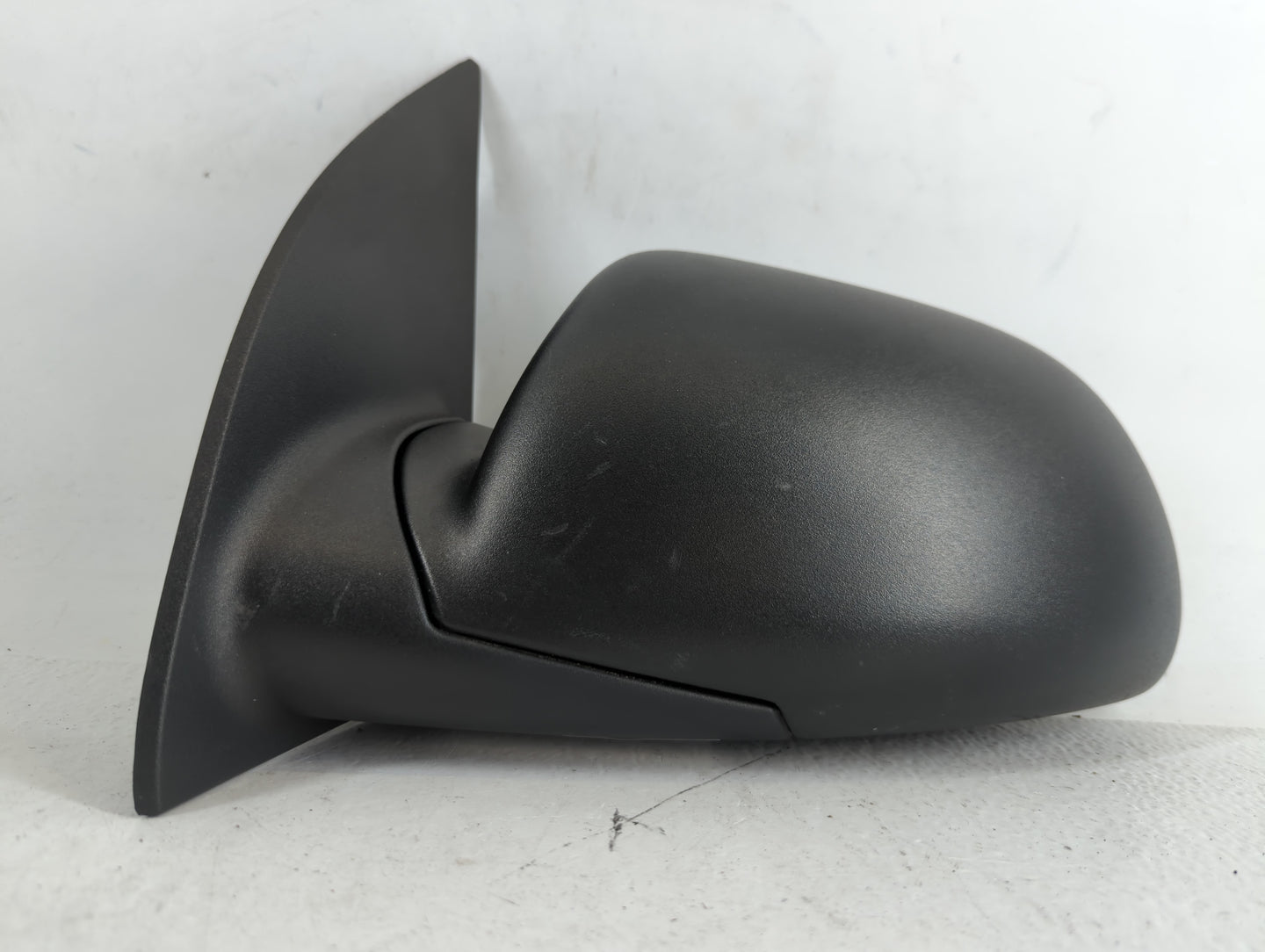 2005-2009 Chevrolet Equinox Driver Side View Mirror - Left Door Mirror OEM Used - Oemusedautoparts1.com