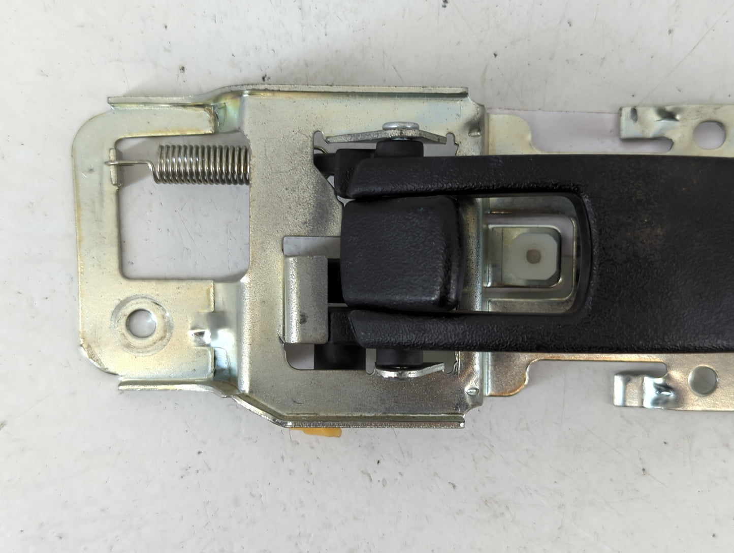 2005 Chevrolet Equinox Driver Front Left Door Handle Exterior Assembly - Oemusedautoparts1.com