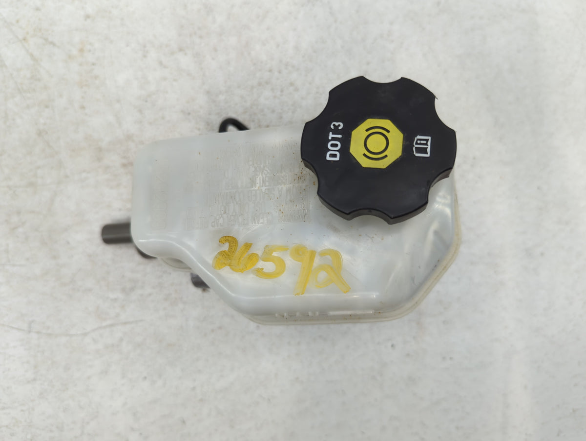 2008 Chevrolet Equinox Master Cylinder - Oemusedautoparts1.com