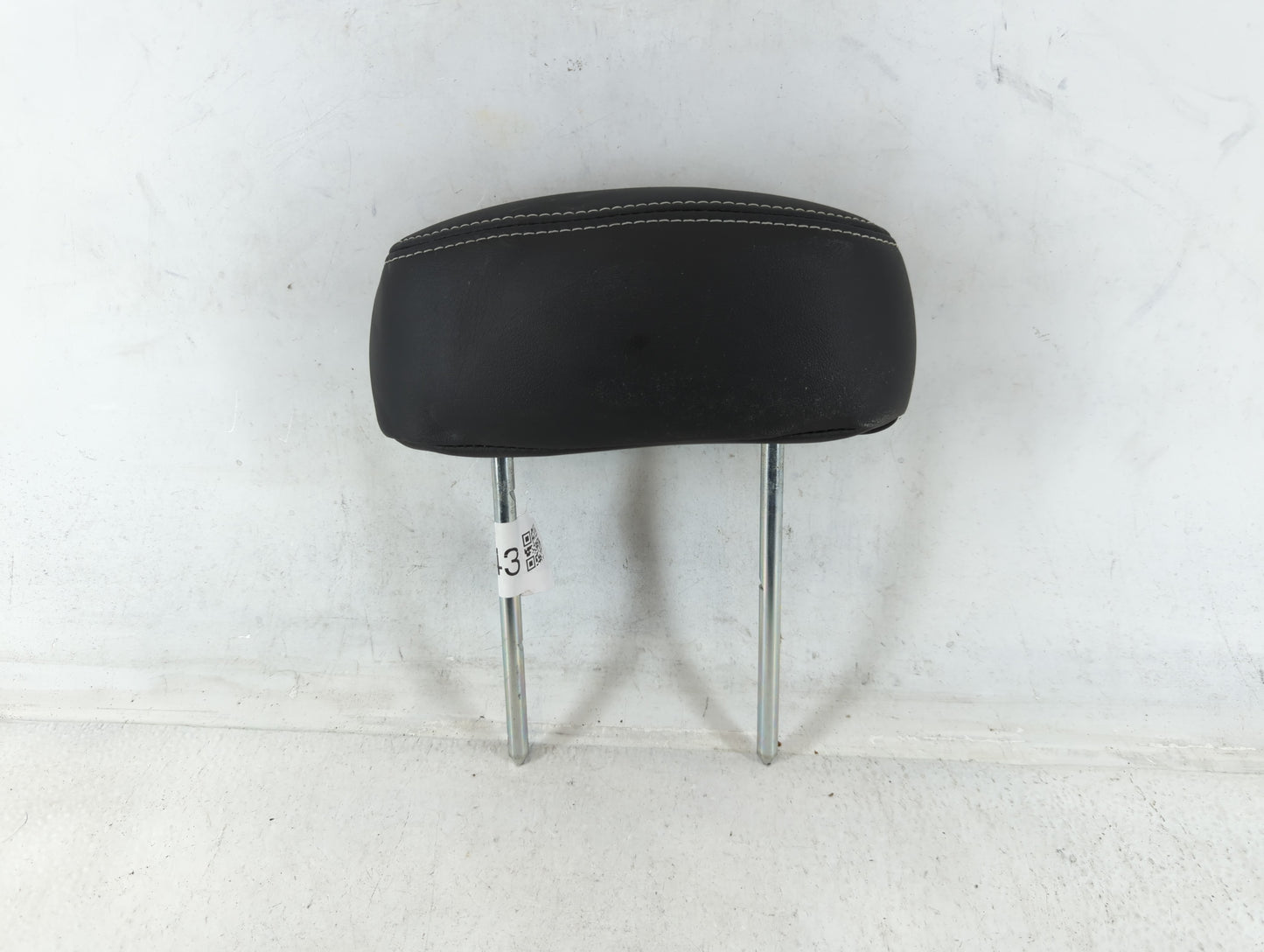 2007-2009 Chevrolet Equinox Headrest Head Rest Rear Seat Fits Fits 2007 2008 2009 OEM Used Auto Parts - Oemusedautoparts1.co
