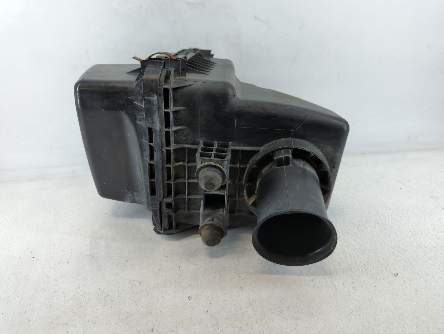 2008-2009 Chevrolet Equinox Air Cleaner Intake-duct Hose Tube - Oemusedautoparts1.com