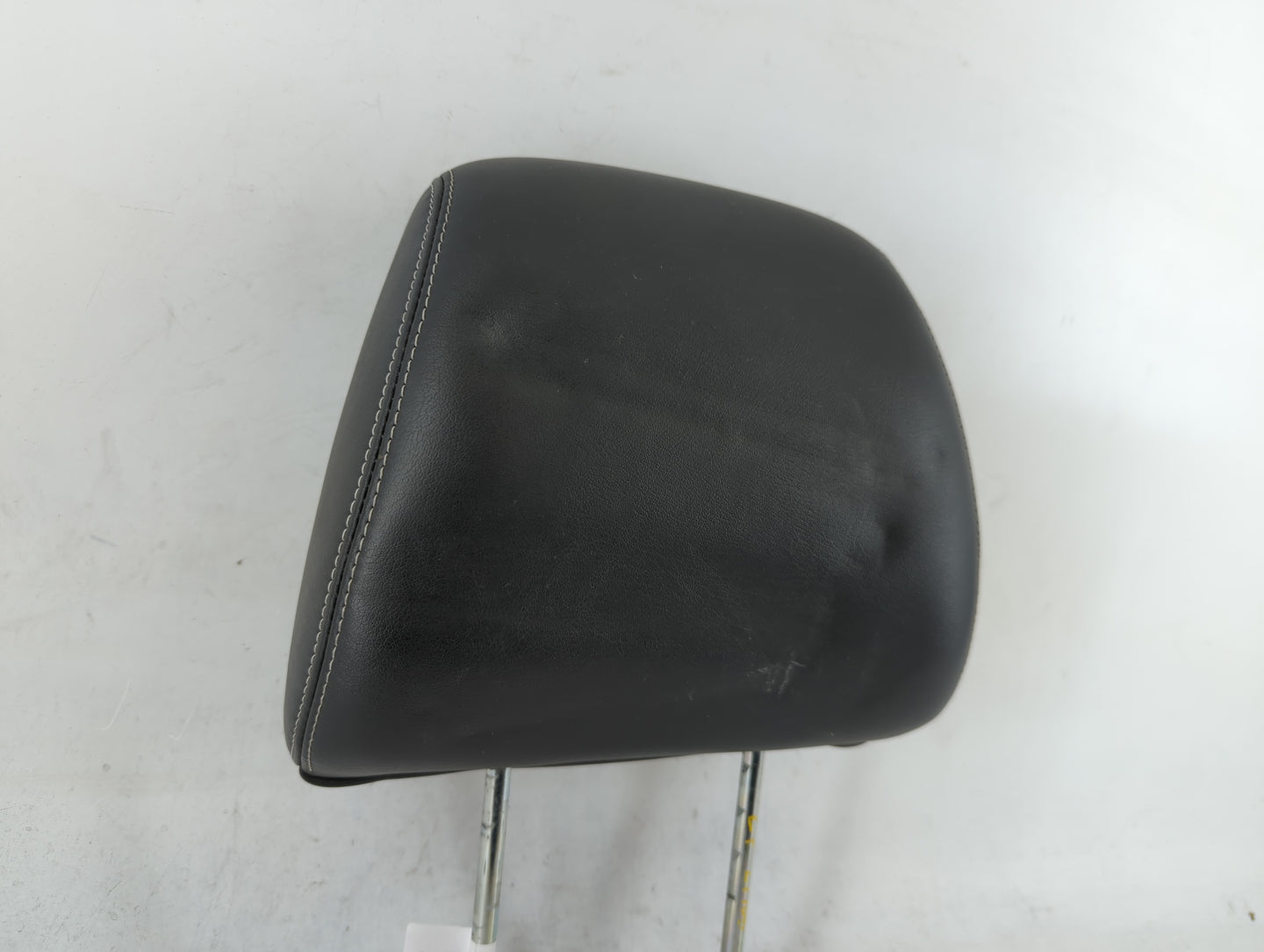 2007-2009 Chevrolet Equinox Headrest Head Rest Front Driver Passenger Seat Fits Fits 2007 2008 2009 OEM Used Auto Parts - Oe