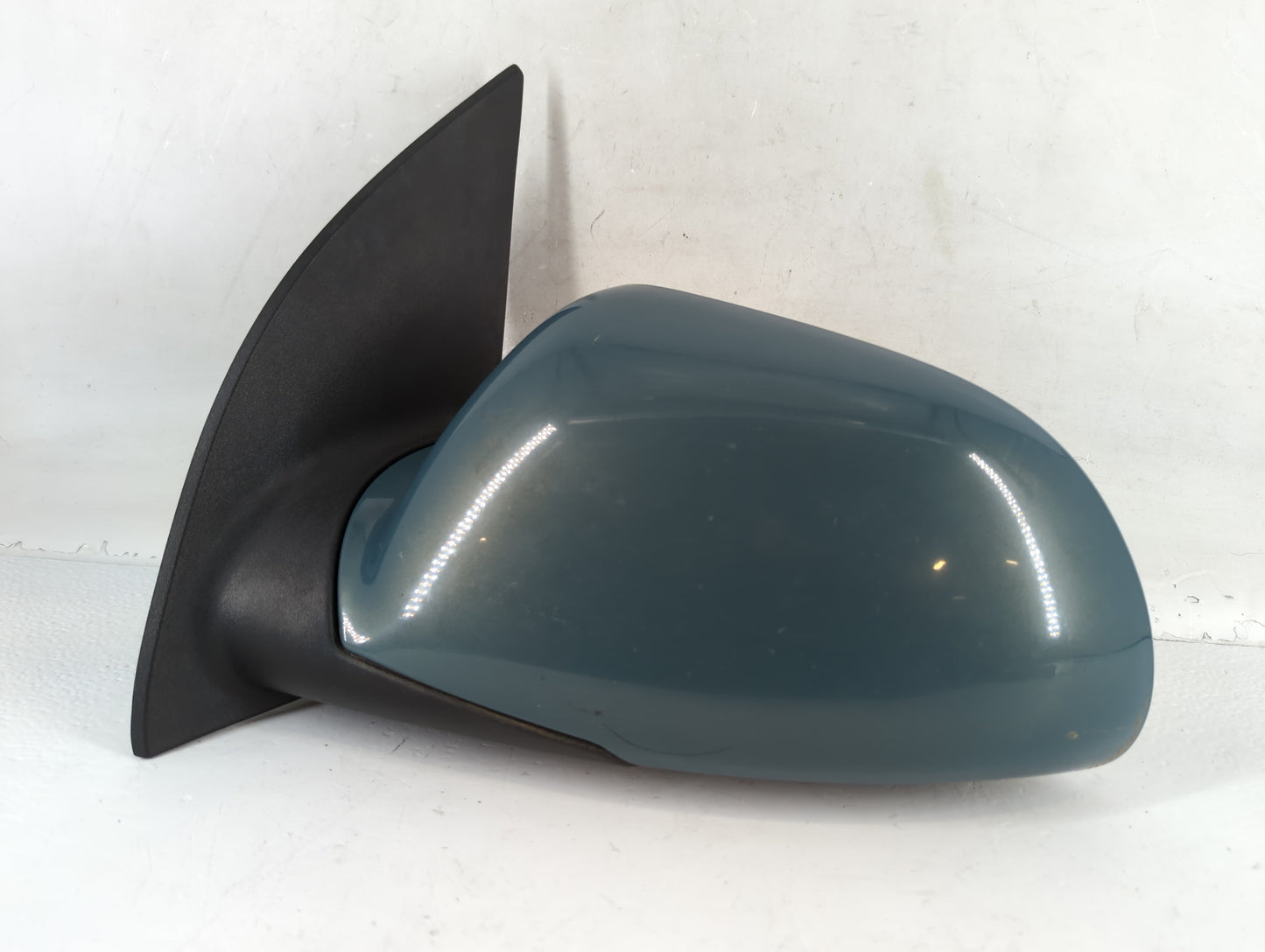 2006-2009 Chevrolet Equinox Driver Side View Mirror - Left Door Mirror OEM Used - Oemusedautoparts1.com