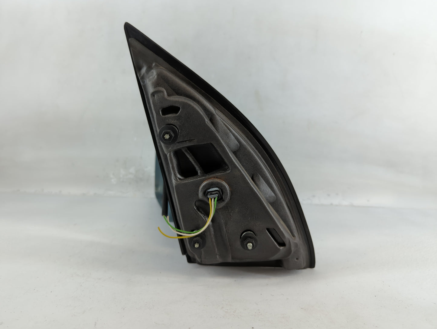 2006-2009 Chevrolet Equinox Driver Side View Mirror - Left Door Mirror OEM Used - Oemusedautoparts1.com