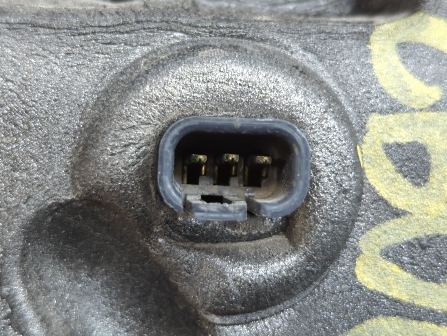 2005-2009 Chevrolet Equinox Driver Side View Mirror - Left Door Mirror OEM Used - Oemusedautoparts1.com