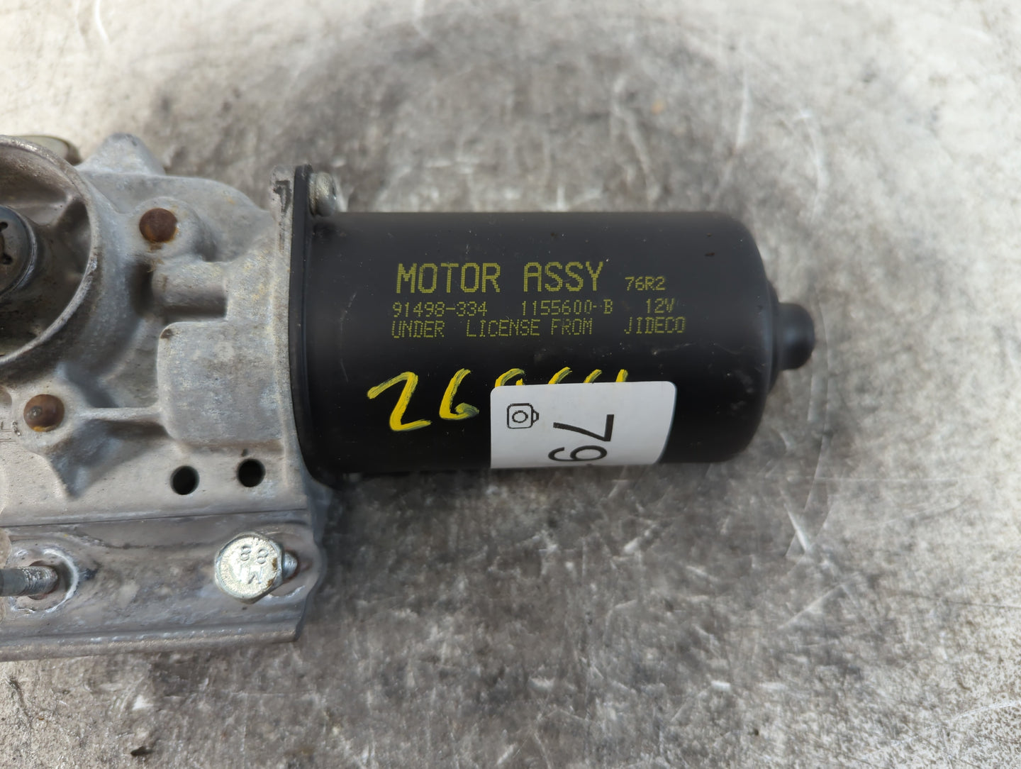 2007-2008 Chevrolet Equinox Front Windshield Wiper Motor P/N:91498-334 Fits Fits 2007 2008 OEM Used Auto Parts - Oemusedauto