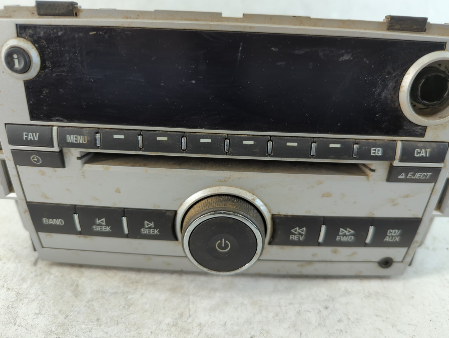 2008 Chevrolet Equinox Radio AM FM Cd Player Receiver Replacement P/N:25887899 Fits OEM Used Auto Parts - Oemusedautoparts1.