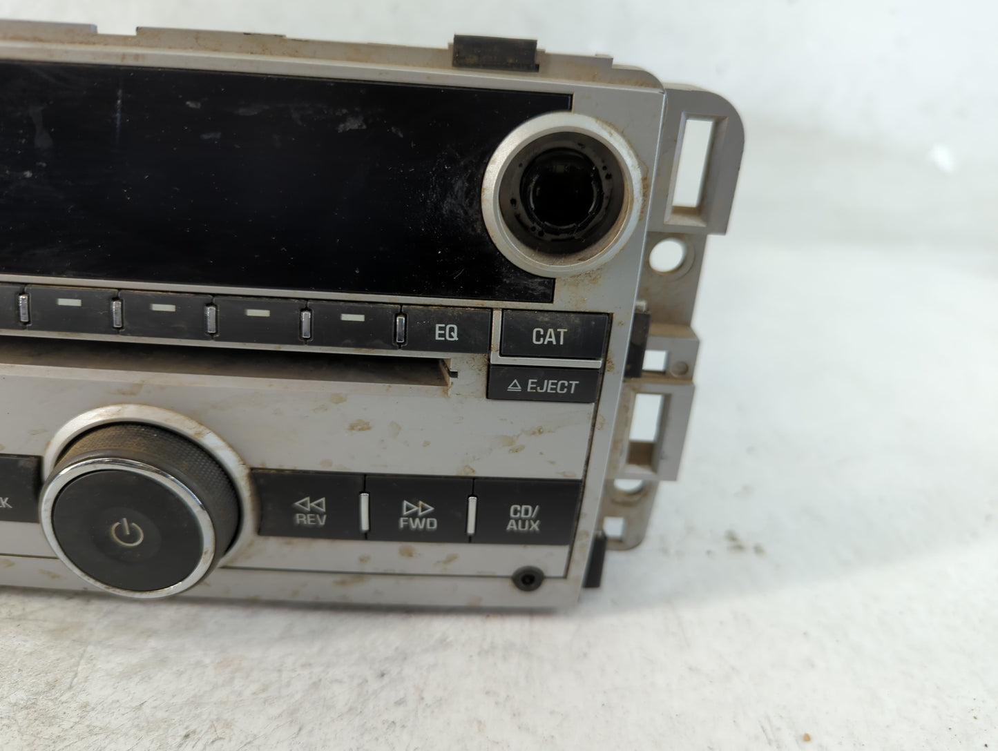 2008 Chevrolet Equinox Radio AM FM Cd Player Receiver Replacement P/N:25887899 Fits OEM Used Auto Parts - Oemusedautoparts1.