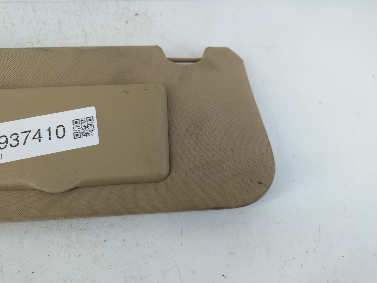 2005-2009 Chevrolet Equinox Sun Visor Shade Replacement Driver Left Mirror Fits Fits 2005 2006 2007 2008 2009 OEM Used Auto 