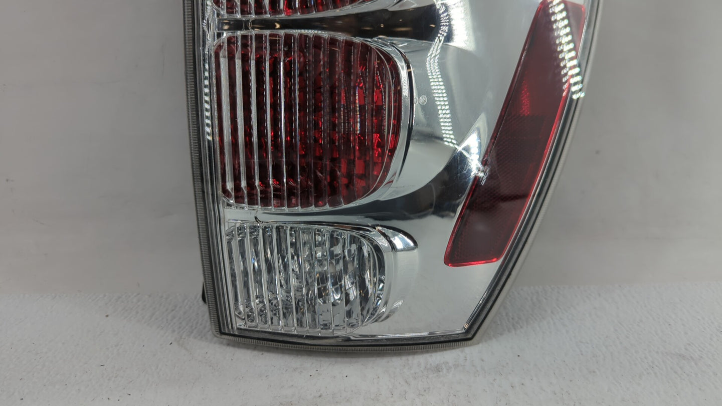 2008 Chevrolet Equinox Tail Light Assembly Passenger Right OEM P/N:548077 30796268, GM384-B000R Fits Fits 2005 2006 2007 200