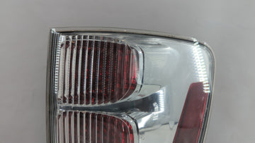 2008 Chevrolet Equinox Tail Light Assembly Passenger Right OEM P/N:548077 30796268, GM384-B000R Fits Fits 2005 2006 2007 2009 OEM Used Auto Parts