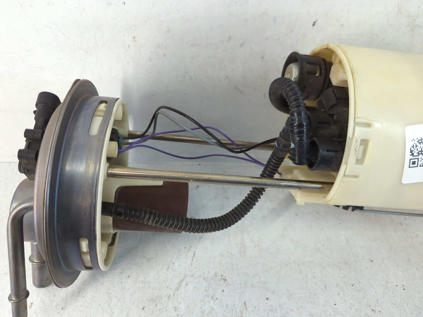 2005-2008 Chevrolet Express 1500 Electrical Gas Fuel Pump Assembly - Oemusedautoparts1.com