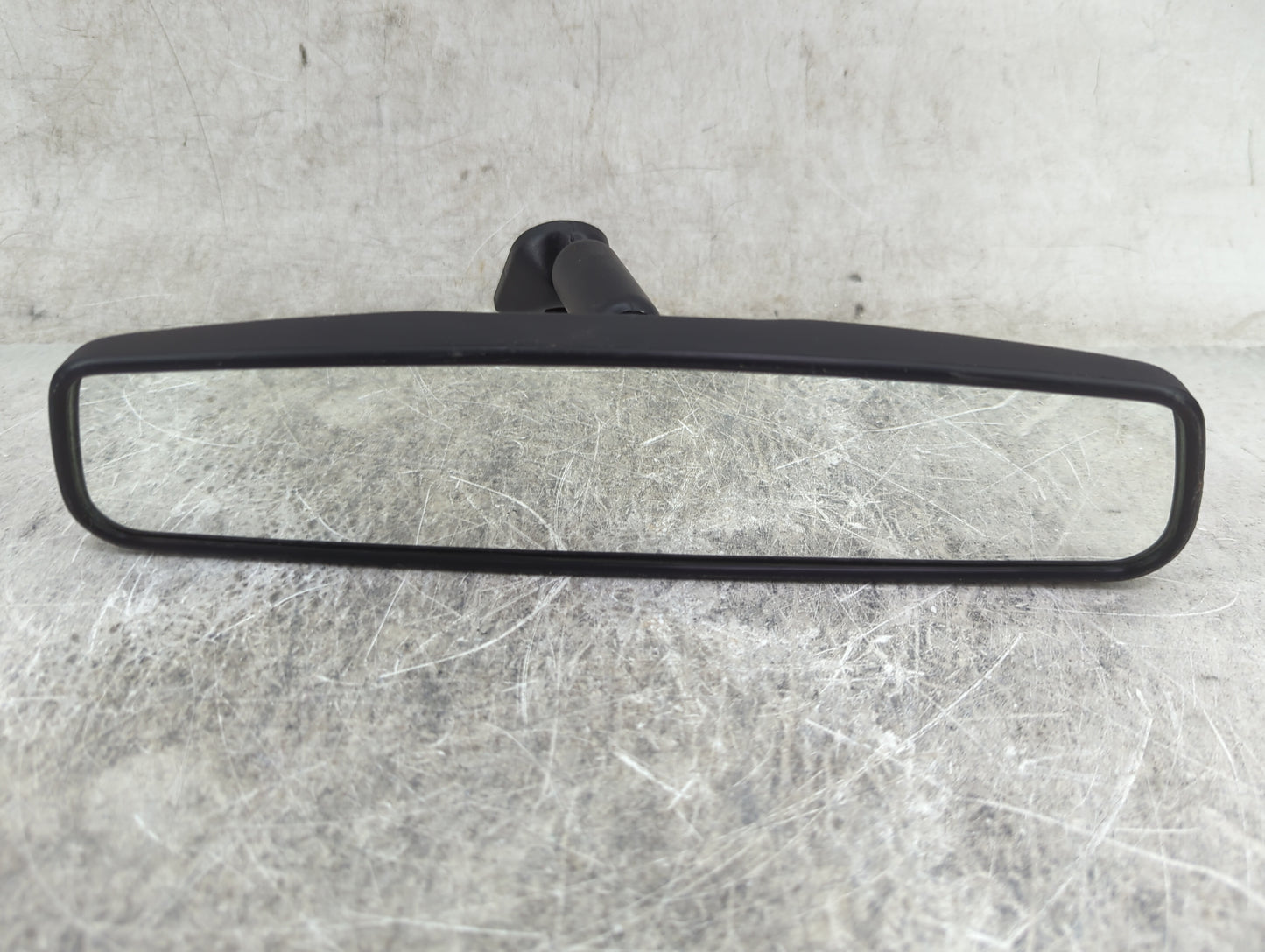2003-2009 Chevrolet Express 2500 Interior Rear View Mirror Replacement OEM P/N:011083 Fits OEM Used Auto Parts - Oemusedauto