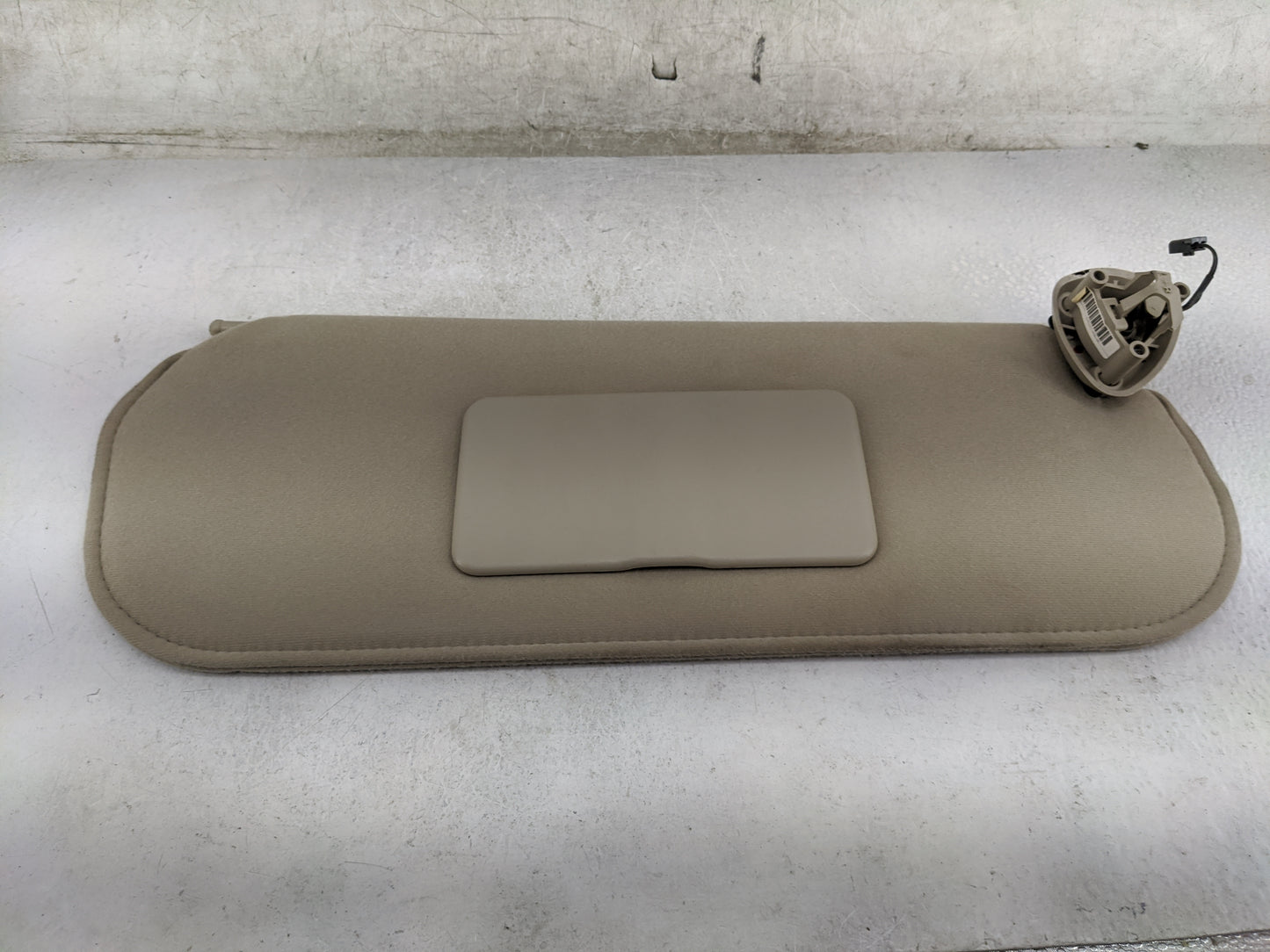 2003-2021 Chevrolet Express 2500 Sun Visor Shade Replacement Passenger Right Mirror Fits OEM Used Auto Parts - Oemusedautopa