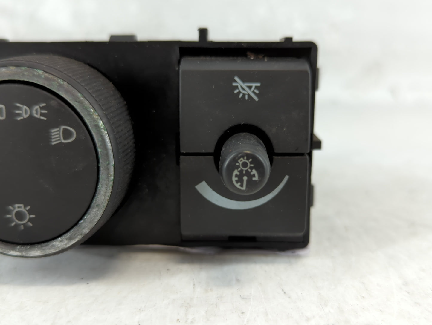 2008-2021 Chevrolet Express 3500 Master Power Window Switch Replacement Driver Side Left Fits OEM Used Auto Parts - Oemuseda