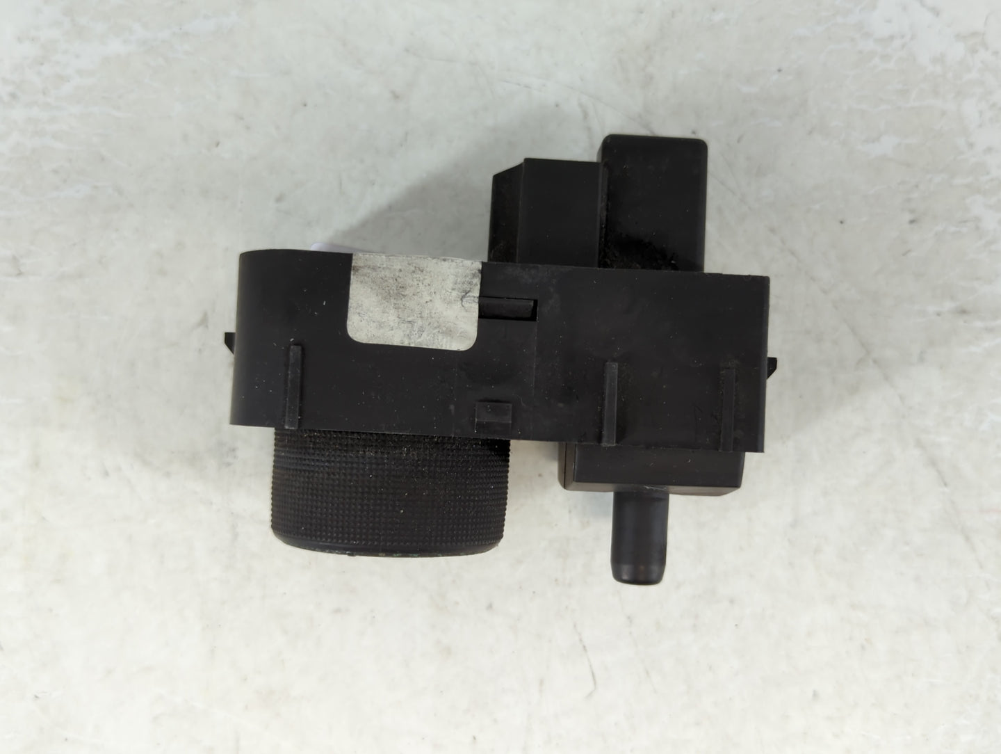 2008-2021 Chevrolet Express 3500 Master Power Window Switch Replacement Driver Side Left Fits OEM Used Auto Parts - Oemuseda