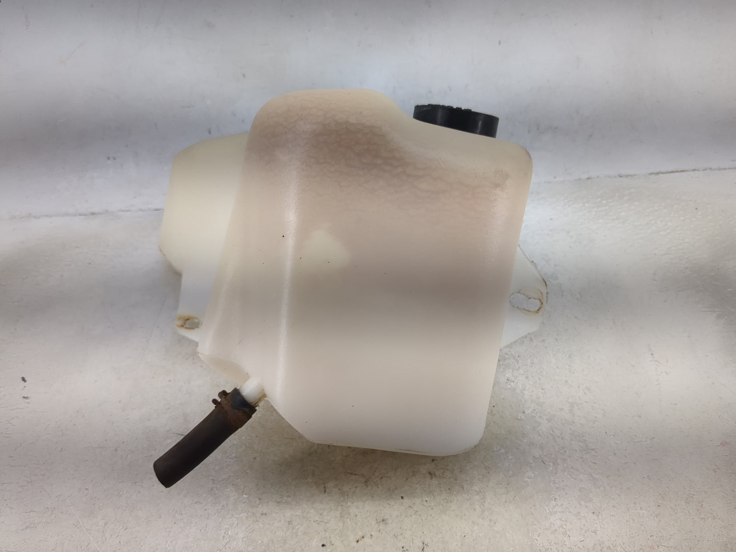 Chevrolet Express 3500 Radiator Coolant Overflow Expansion Tank Bottle 1494703 - Oemusedautoparts1.com