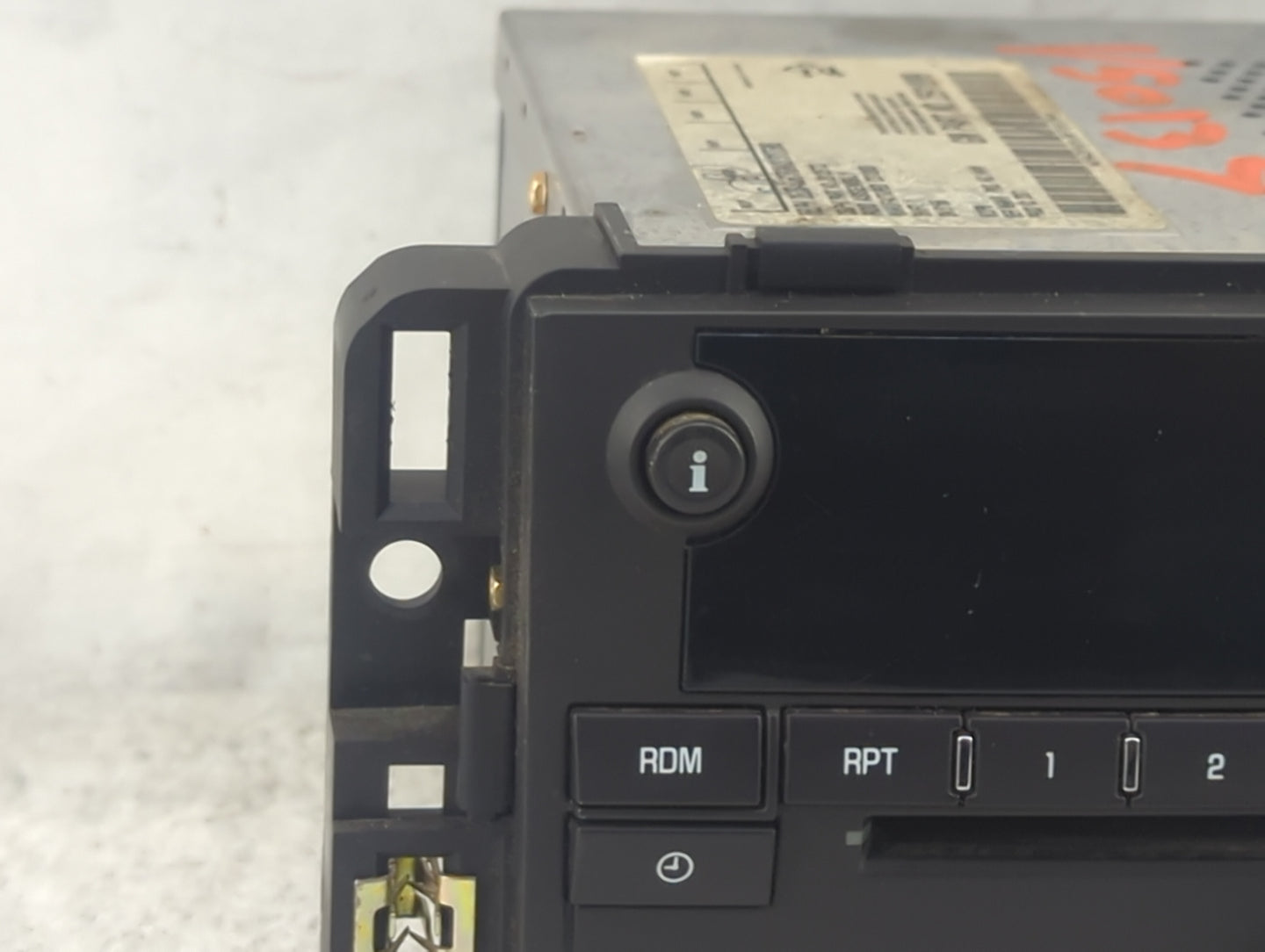 2008-2014 Chevrolet Express 3500 Radio AM FM Cd Player Receiver Replacement P/N:25918999 28126733 Fits OEM Used Auto Parts -