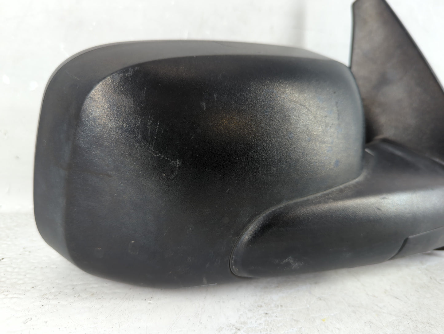 2006-2011 Chevrolet Hhr Passenger Side View Mirror - Right Door Mirror OEM Used - Oemusedautoparts1.com