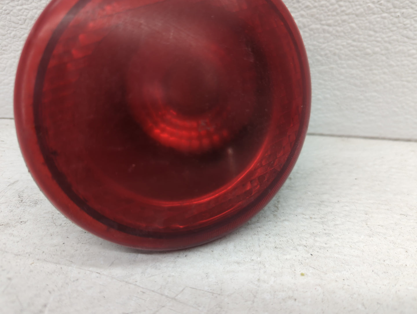 2006-2011 Chevrolet Hhr Tail Light Assembly Passenger Right OEM P/N:25823D15 Fits Fits 2006 2007 2008 2009 2010 2011 OEM Use