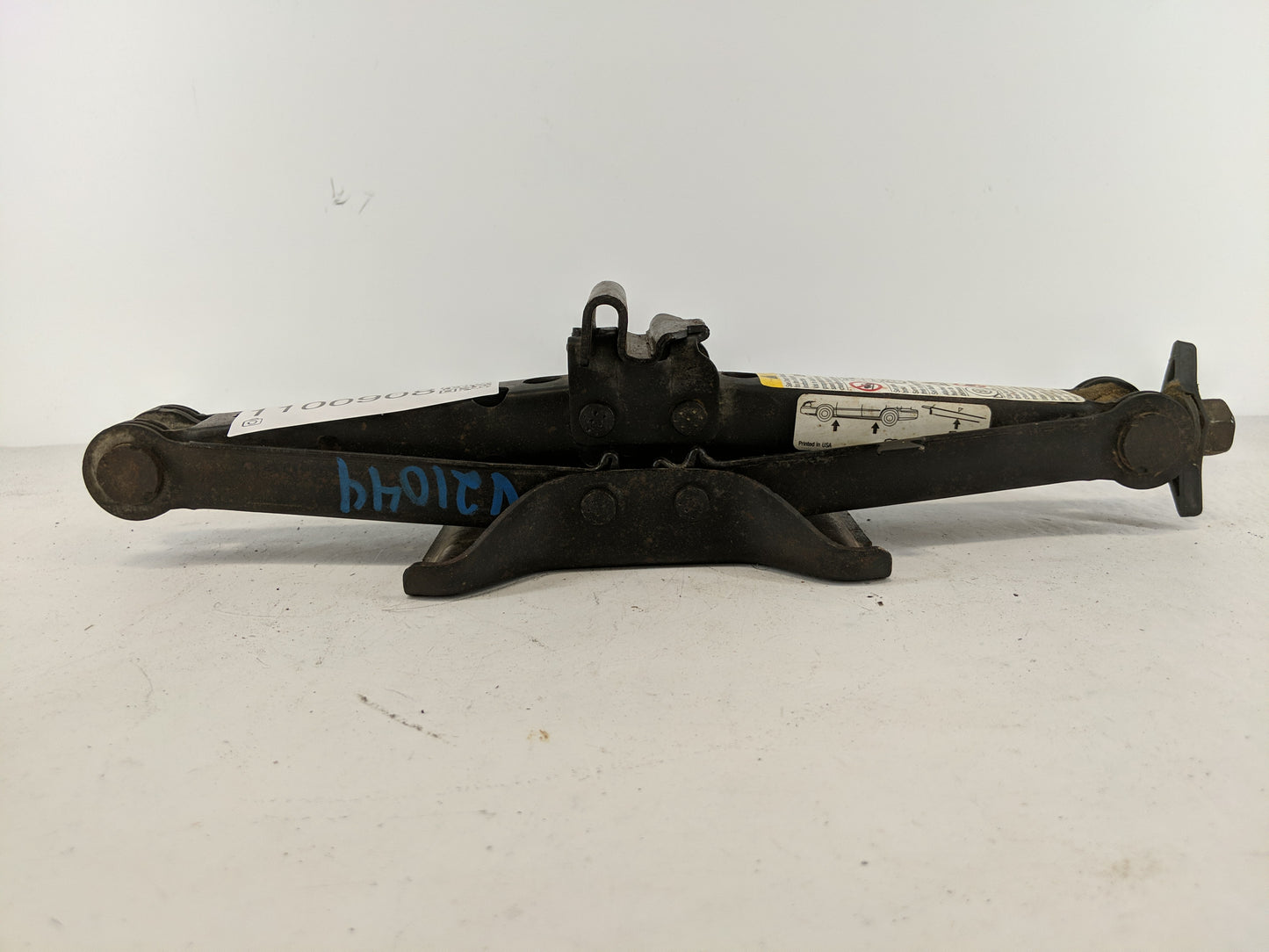 2008 Chevrolet Hhr Spare Scissor Car Jack - Oemusedautoparts1.com