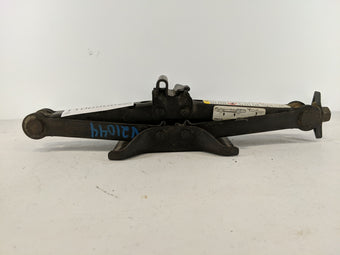 compare product 2008 Chevrolet Hhr Spare Scissor Car Jack