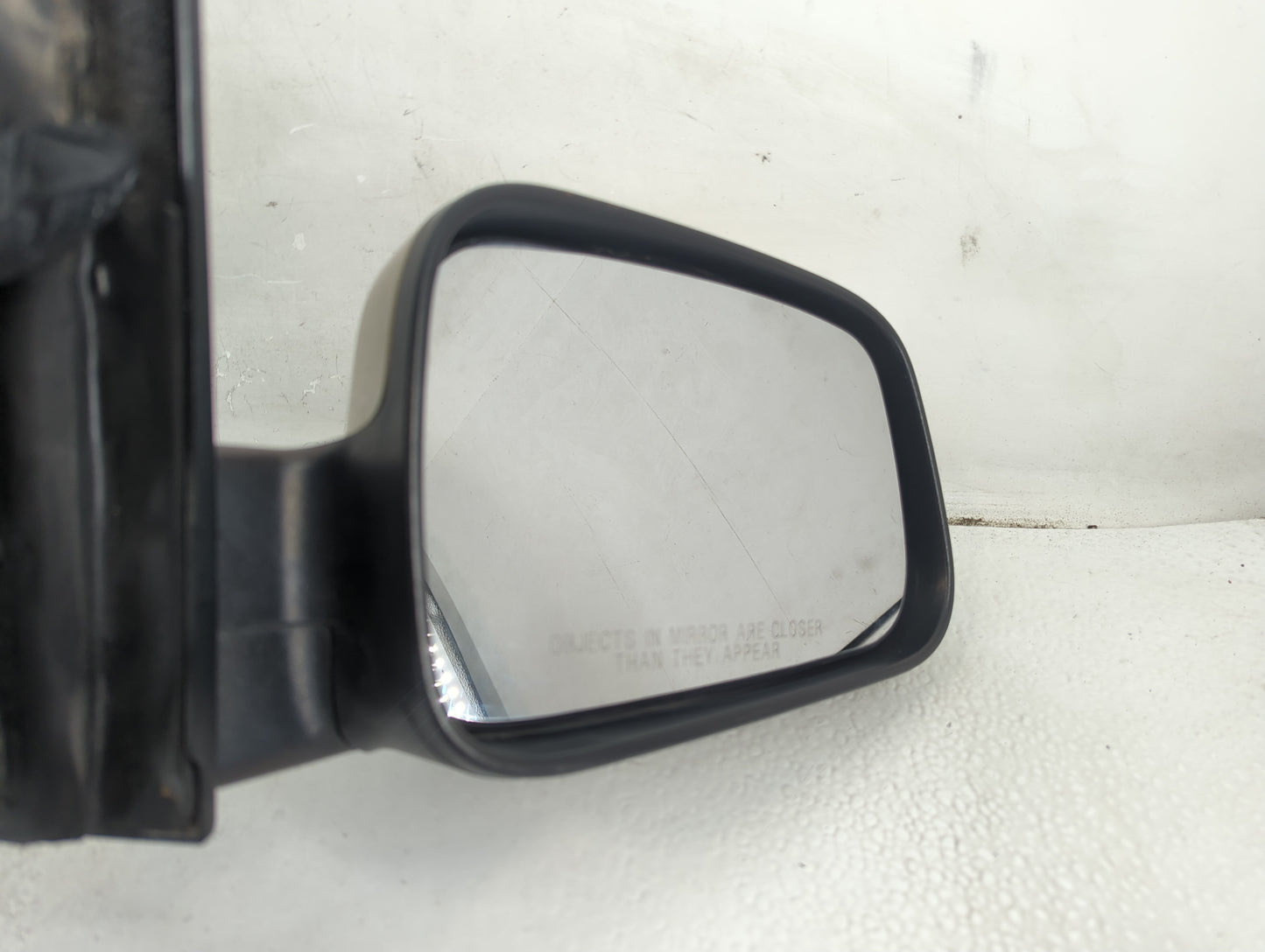 2007-2011 Chevrolet Hhr Passenger Side View Mirror - Right Door Mirror OEM Used - Oemusedautoparts1.com