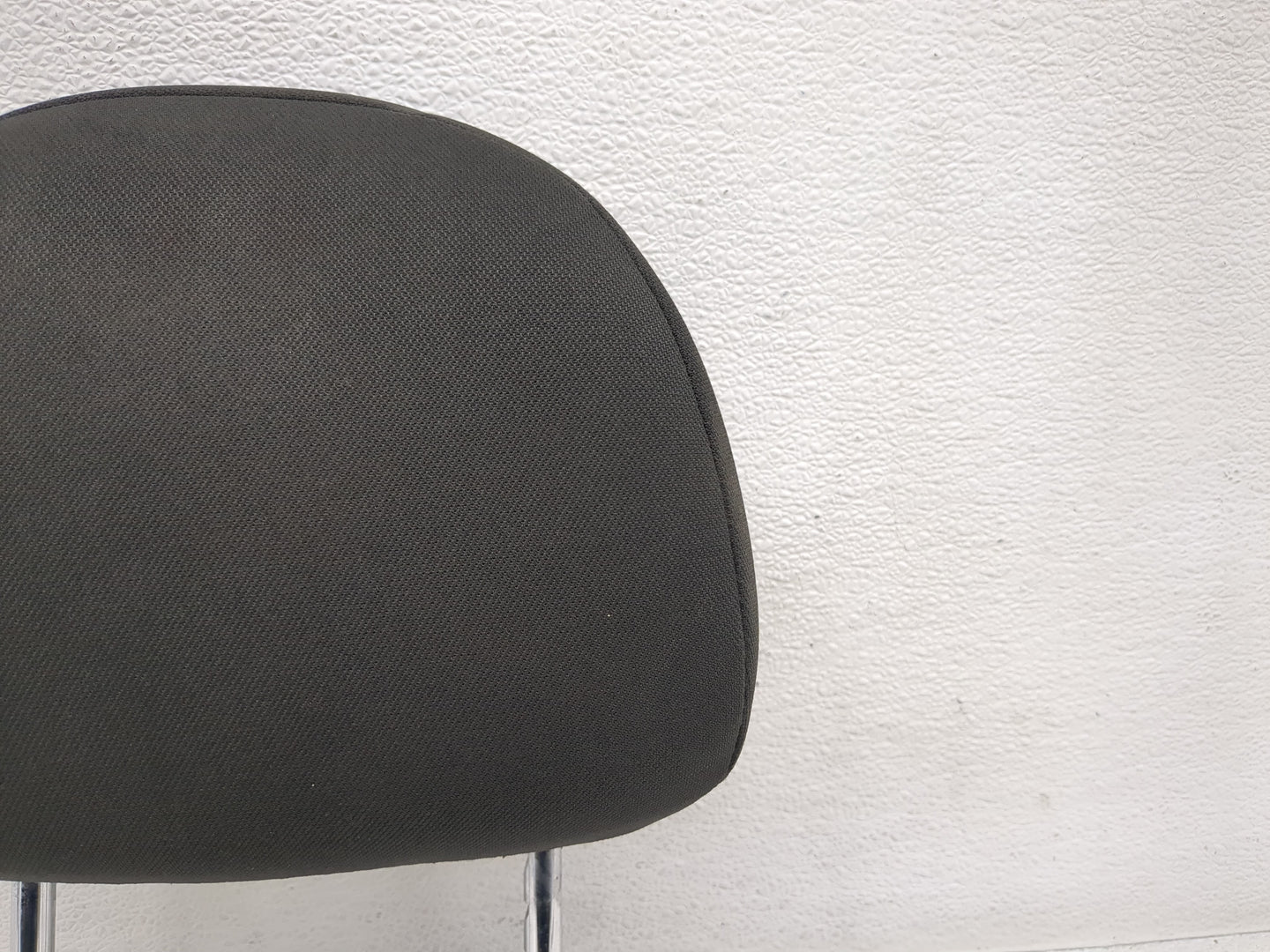 2008-2009 Chevrolet Hhr Headrest Head Rest Front Driver Passenger Seat Fits Fits 2008 2009 OEM Used Auto Parts - Oemusedauto