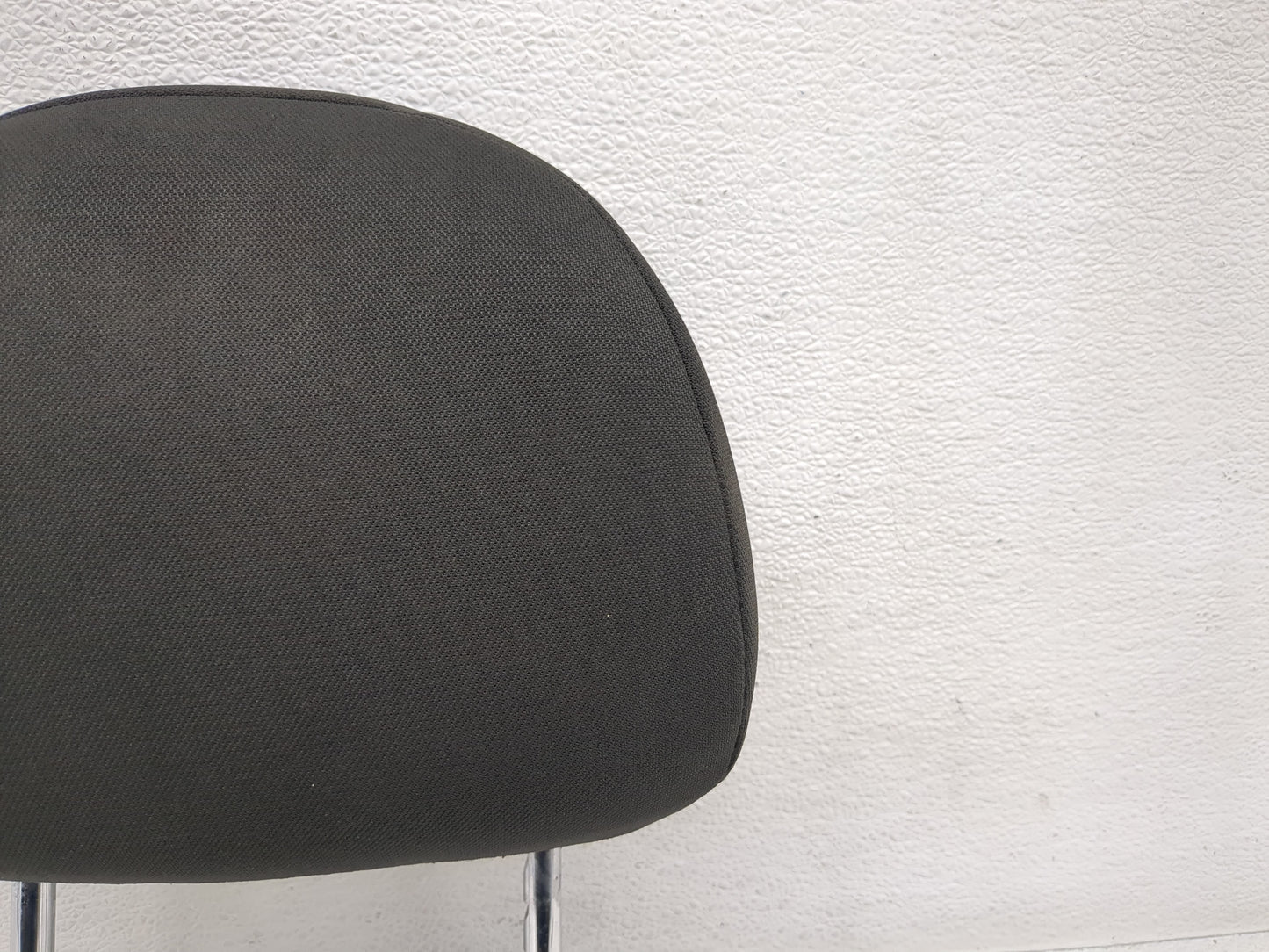 2008-2009 Chevrolet Hhr Headrest Head Rest Front Driver Passenger Seat Fits Fits 2008 2009 OEM Used Auto Parts - Oemusedauto