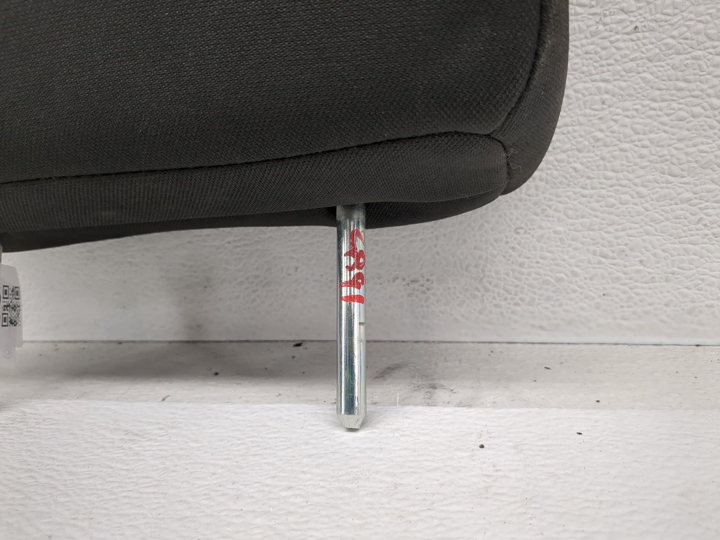 2008-2009 Chevrolet Hhr Headrest Head Rest Front Driver Passenger Seat - Oemusedautoparts1.com