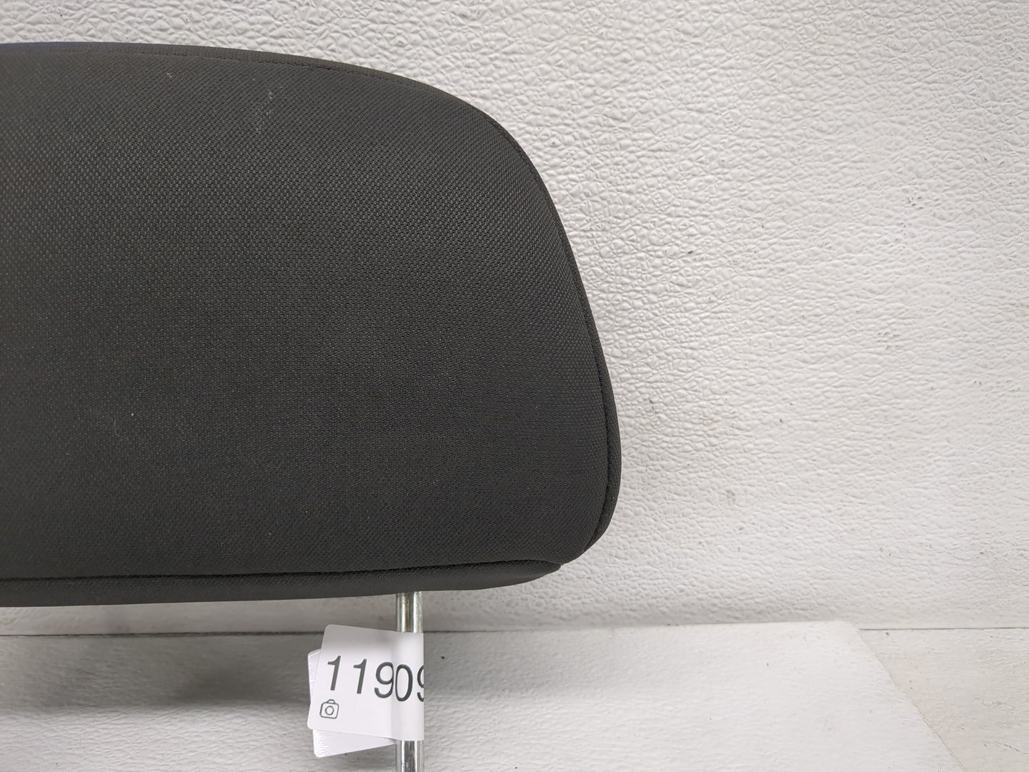 2008-2009 Chevrolet Hhr Headrest Head Rest Front Driver Passenger Seat Fits Fits 2008 2009 OEM Used Auto Parts - Oemusedauto