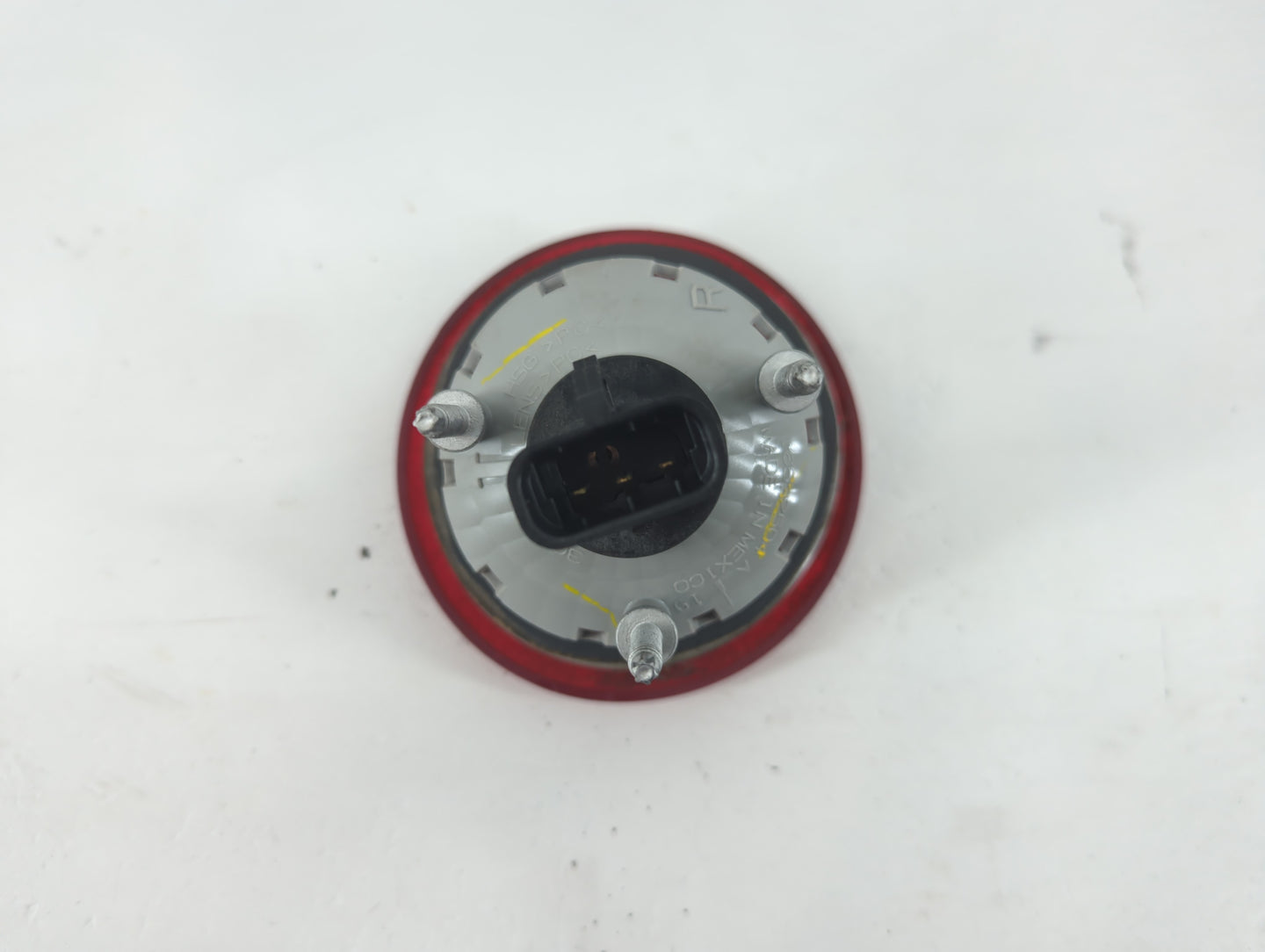 2006-2011 Chevrolet Hhr Tail Light Assembly Passenger Right OEM P/N:16532504 Fits Fits 2006 2007 2008 2009 2010 2011 OEM Use