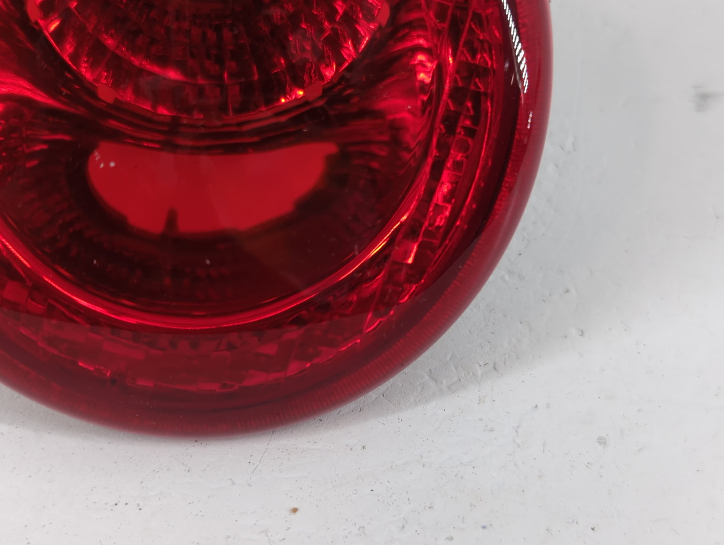 2006-2011 Chevrolet Hhr Tail Light Assembly Passenger Right OEM P/N:16532504 Fits Fits 2006 2007 2008 2009 2010 2011 OEM Use