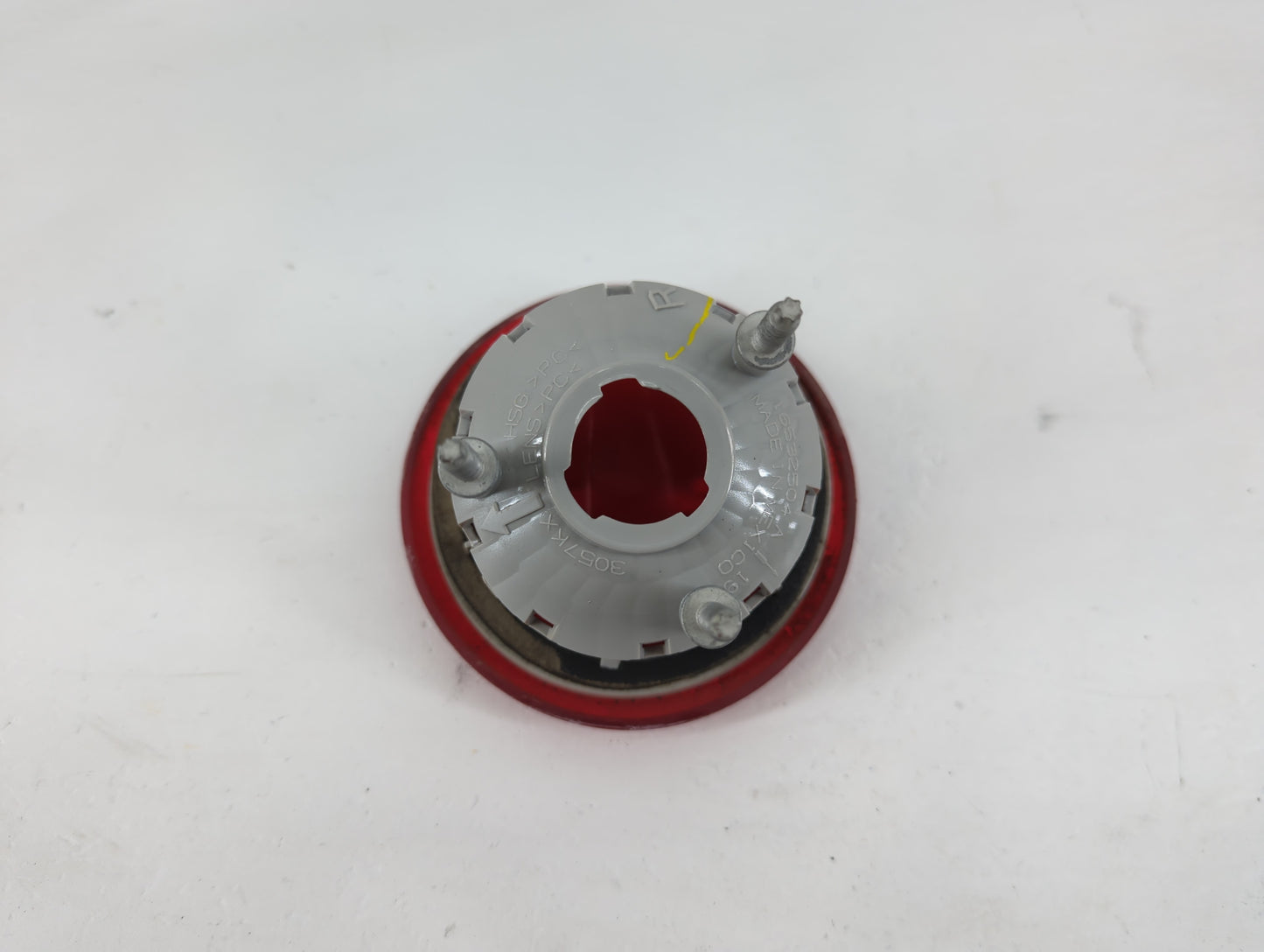 2006-2011 Chevrolet Hhr Tail Light Assembly Passenger Right OEM P/N:16532504 Fits Fits 2006 2007 2008 2009 2010 2011 OEM Use