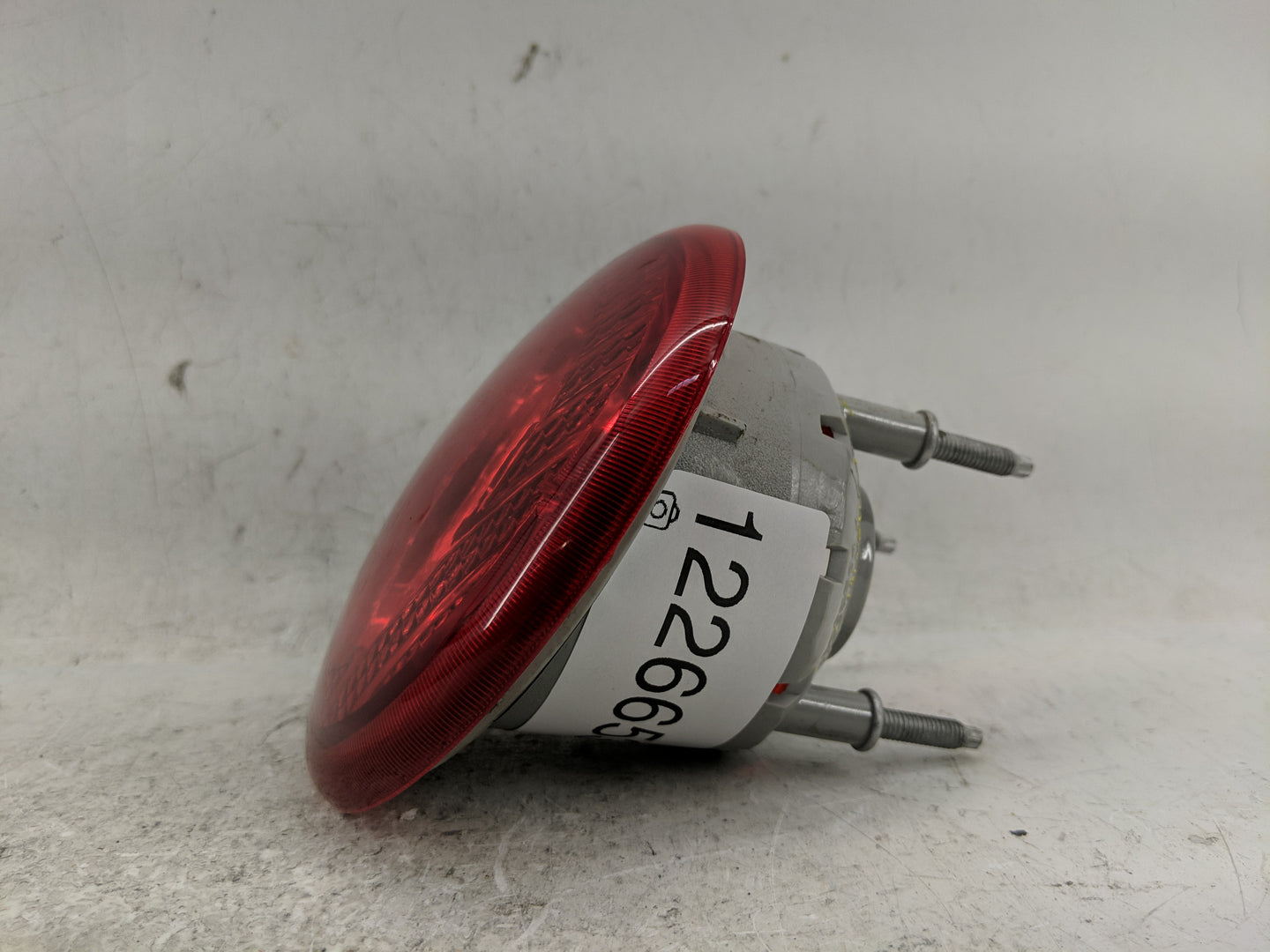 2006-2011 Chevrolet Hhr Tail Light Assembly Passenger Right OEM P/N:16532504 Fits Fits 2006 2007 2008 2009 2010 2011 OEM Use