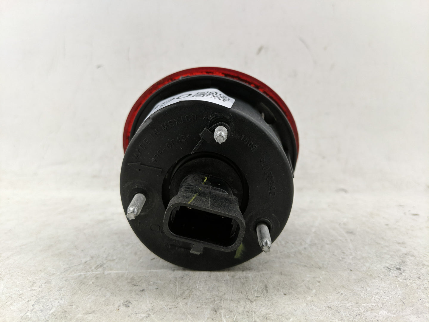 2006-2011 Chevrolet Hhr Tail Light Assembly Driver Left OEM P/N:6532493 Fits Fits 2006 2007 2008 2009 2010 2011 OEM Used Aut