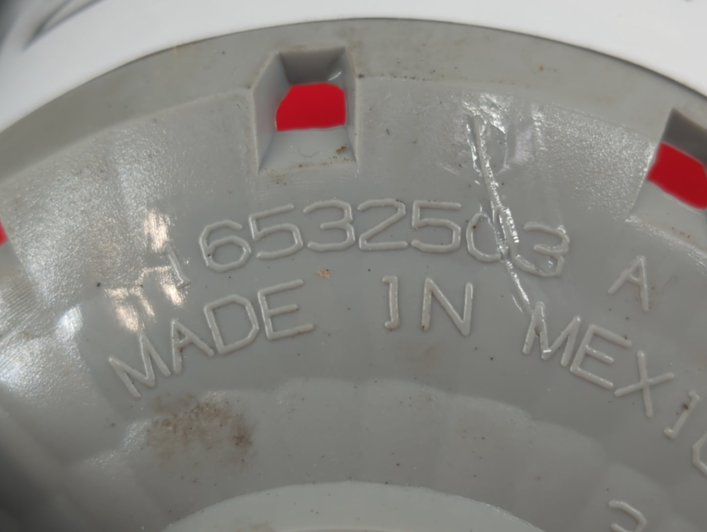 2006-2011 Chevrolet Hhr Tail Light Assembly Driver Left OEM P/N:16532503 A Fits Fits 2006 2007 2008 2009 2010 2011 OEM Used 