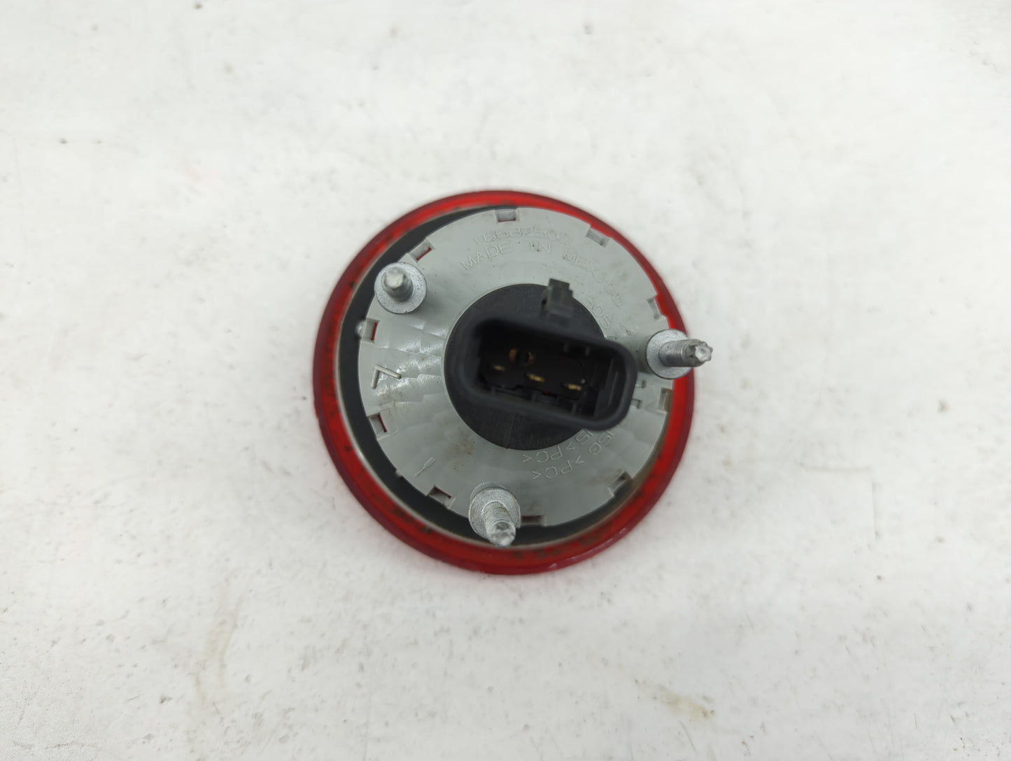 2006-2011 Chevrolet Hhr Tail Light Assembly Driver Left OEM P/N:16532503 A Fits Fits 2006 2007 2008 2009 2010 2011 OEM Used 