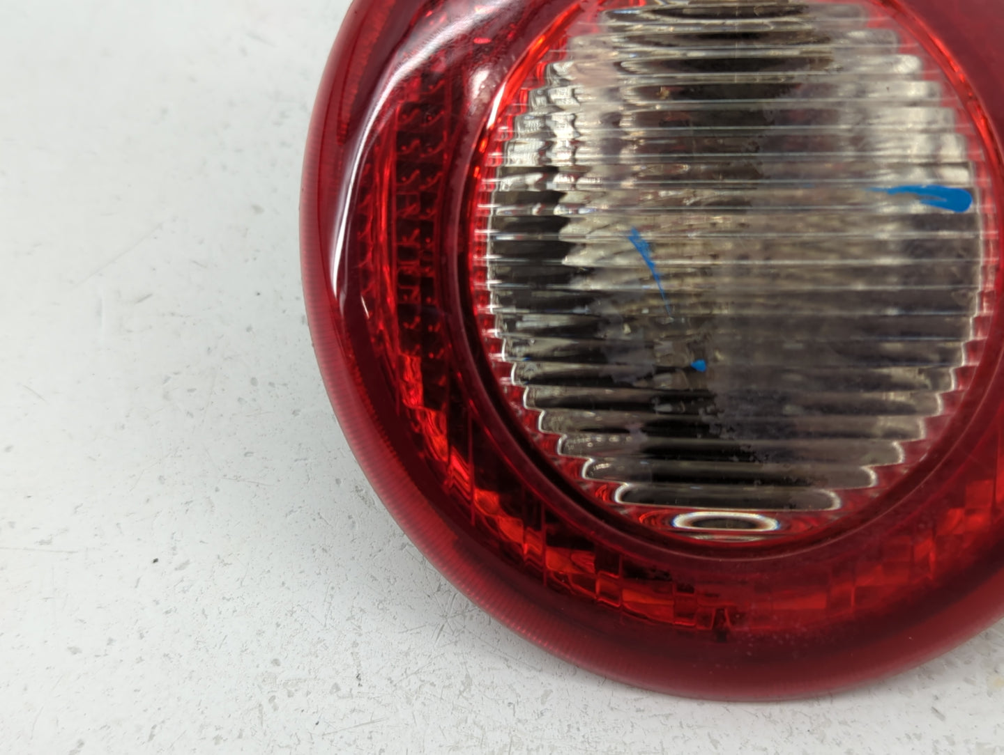 2006-2011 Chevrolet Hhr Tail Light Assembly Driver Left OEM P/N:15875485 16532503 A Fits Fits 2006 2007 2008 2009 2010 2011 