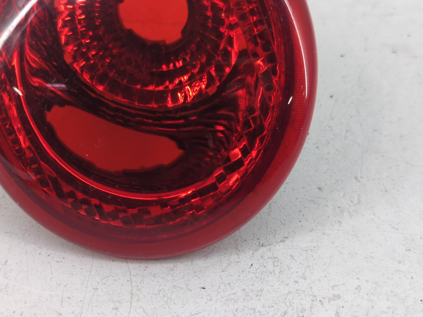 2006-2011 Chevrolet Hhr Tail Light Assembly Driver Left OEM P/N:16532503 A Fits Fits 2006 2007 2008 2009 2010 2011 OEM Used 