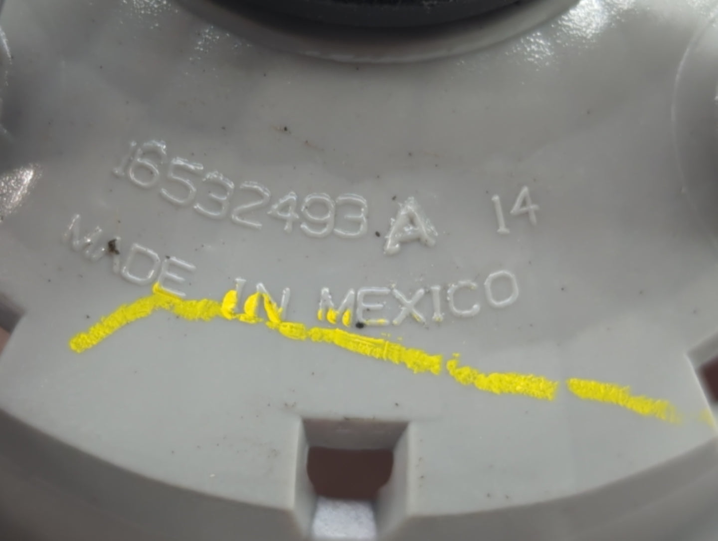 2006-2011 Chevrolet Hhr Tail Light Assembly Driver Left OEM P/N:16532493 A Fits Fits 2006 2007 2008 2009 2010 2011 OEM Used 