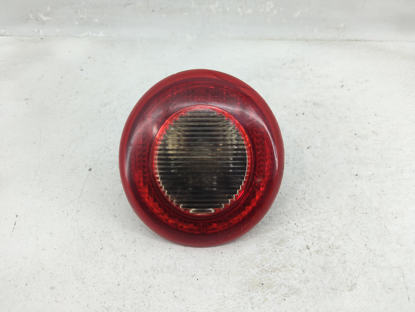 2006-2011 Chevrolet Hhr Tail Light Assembly Passenger Right OEM P/N:15875484 Fits Fits 2006 2007 2008 2009 2010 2011 OEM Use