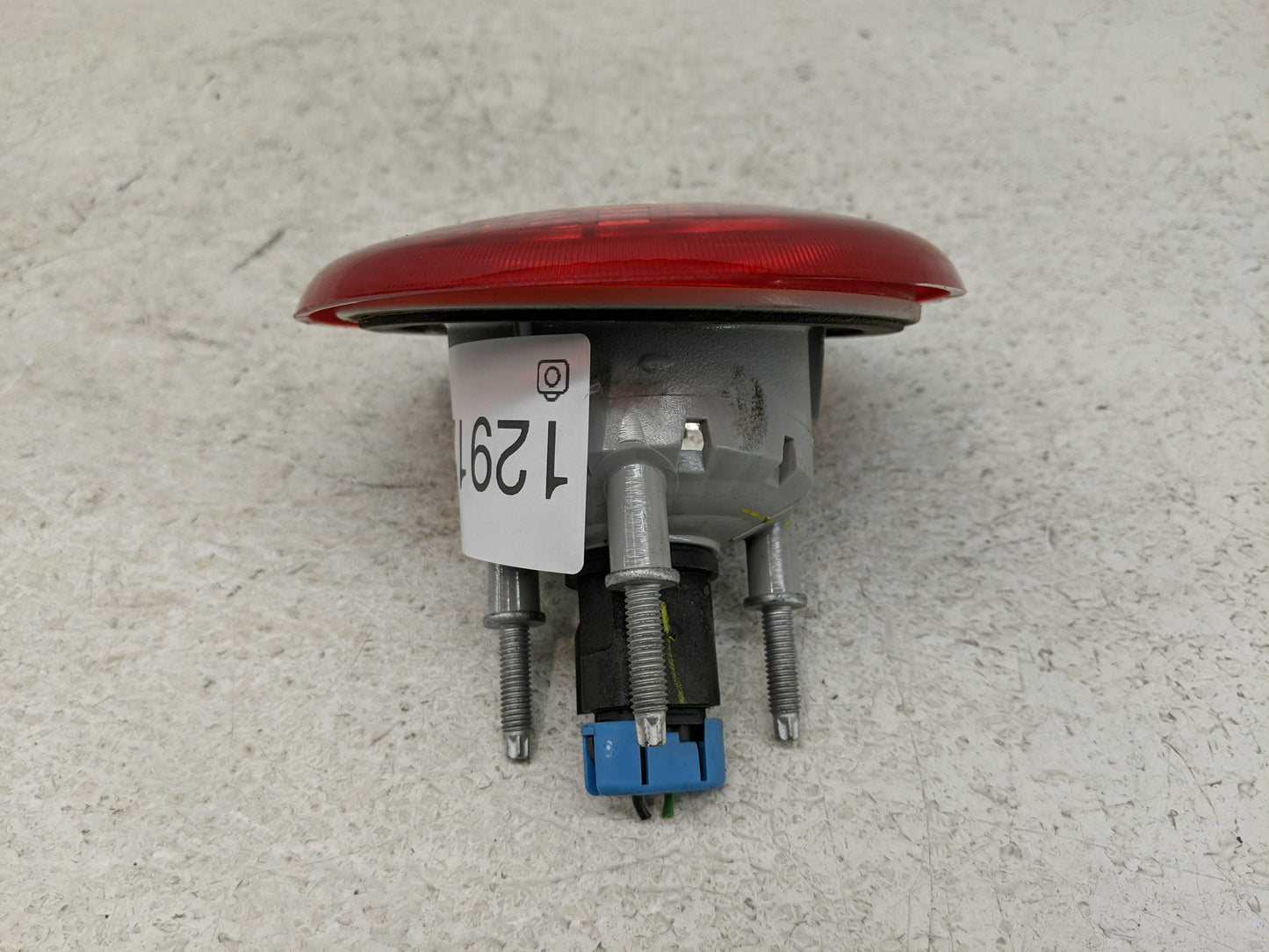 2006-2011 Chevrolet Hhr Tail Light Assembly Passenger Right OEM P/N:15875484 Fits Fits 2006 2007 2008 2009 2010 2011 OEM Use